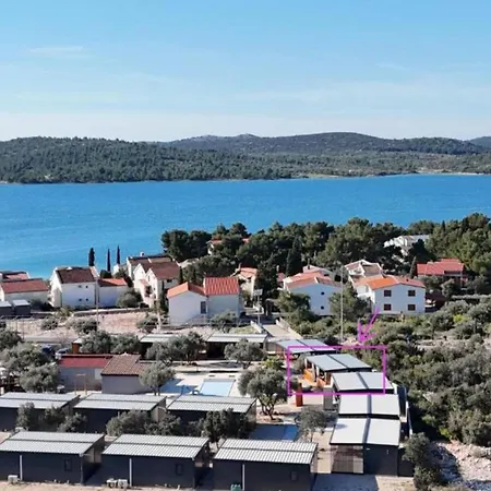 Two Bedroom Mobile With Terrace Br1 Hébergement de vacances *