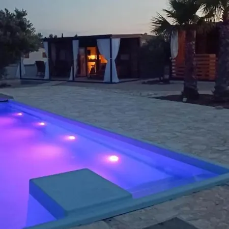 Two Bedroom Mobile With Terrace Br1 Dom wakacyjny Pirovac